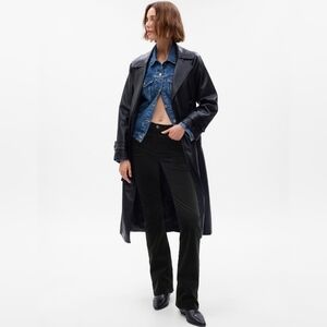 Mid rise baby bootcut velvet jeans